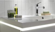 Dansani LED lysskinne mellem håndvask og vaskeskab - 80 cm Dansani LED lysskinne mellem håndvask og vaskeskab - 80 cm