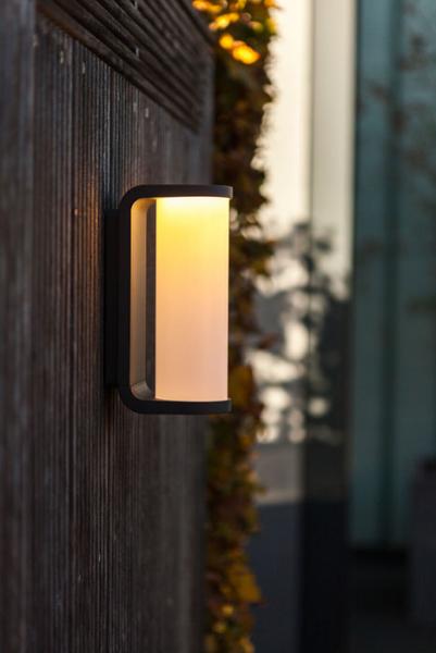 Lutec Architectural Adalyn udendørslampe til væg