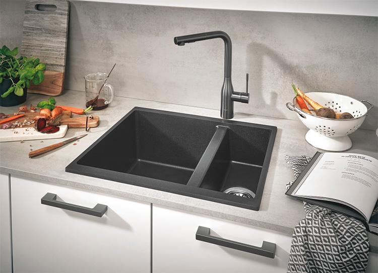 Grohe K500 køkkenvask i komposit m/skylleskål - Sort granit