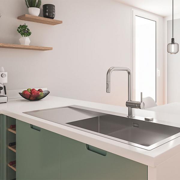 Grohe NEW Minta k&oslash;kkenbatteri m/udtr&aelig;k og U-tud - Supersteel