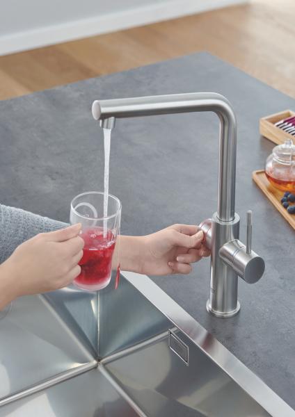 Grohe Red II Duo køkkenbatteri m/3L vandvarmer og L-tud - Supersteel Grohe Red II Duo køkkenbatteri m/3L vandvarmer og L-tud - Supersteel