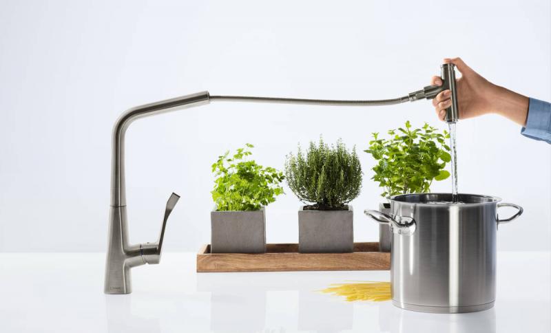Hansgrohe Metris Select 320 køkkenarmatur m/udtræk - Steel