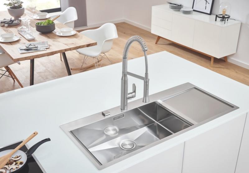 Grohe K1000 køkkenvask m/afløbsbakke - Højre