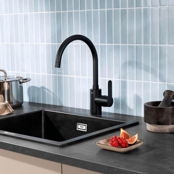 Grohe Get køkkenarmatur m/C-tud - Mat sort Grohe Get køkkenarmatur m/C-tud - Mat sort