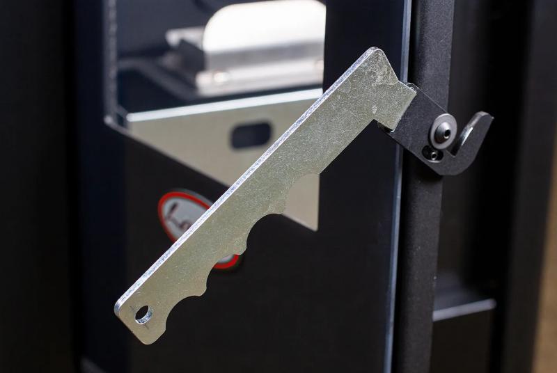 Langå Karen Træpilleovn 40 kg pilletank - Bordeaux Langå Karen Træpilleovn 40 kg pilletank - Bordeaux